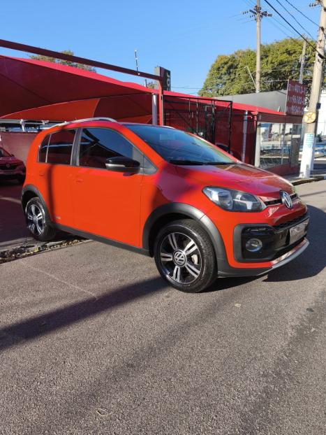 VOLKSWAGEN UP 1.0 4P FLEX 170 TSI XTREME, Foto 3