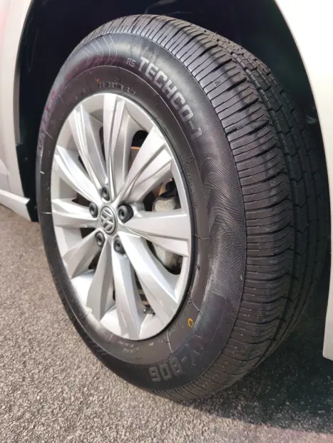 VOLKSWAGEN Virtus 1.6 4P MSI FLEX AUTOMTICO, Foto 10