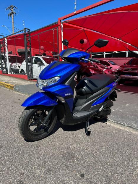 YAMAHA Fluo 125 ABS, Foto 4