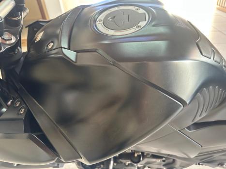 YAMAHA MT-03 300 ABS, Foto 9