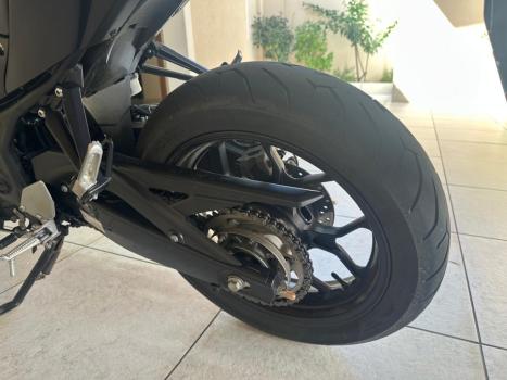 YAMAHA MT-03 300 ABS, Foto 11