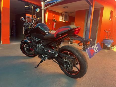 YAMAHA XJ6 600 N, Foto 12