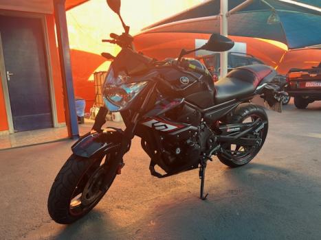 YAMAHA XJ6 600 N, Foto 14