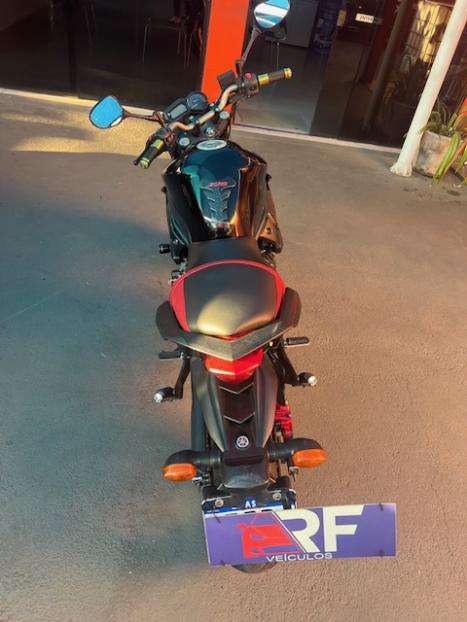 YAMAHA XJ6 600 N, Foto 15