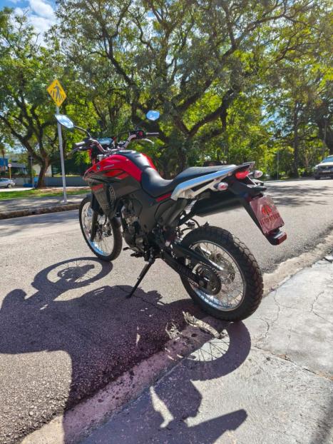 YAMAHA XTZ 250 LANDER, Foto 4