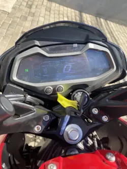 BAJAJ Dominar 160 