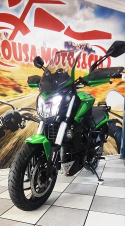 BAJAJ Dominar 400 