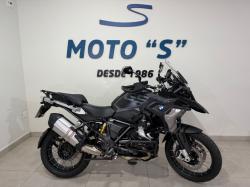 BMW R 1250 GS TRIPLE BLACK