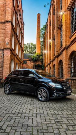 CHEVROLET Onix Hatch 1.4 4P FLEX LTZ