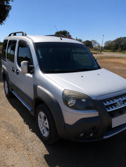 FIAT Doblo 1.8 16V 4P FLEX ADVENTURE 6 LUGARES