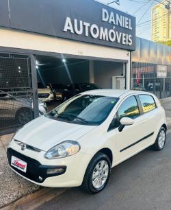 FIAT Punto 1.4 4P ATTRACTIVE FLEX