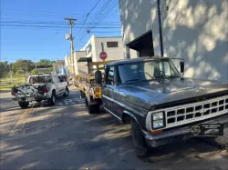 FORD F-2000 3.9 DIESEL