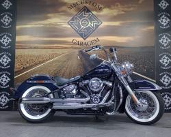 HARLEY DAVIDSON Softail DeLuxe 1700