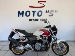 HONDA CB 1300 SUPER FOUR