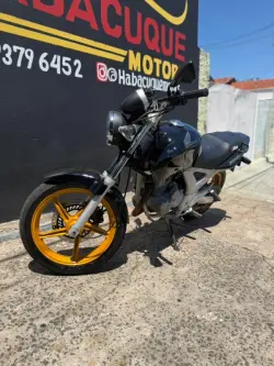 HONDA CB 250 F Twister 