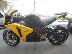 HONDA CBR 1000 RR FIRE BLADE