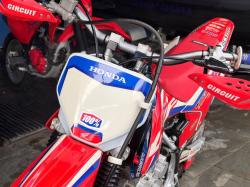 HONDA CRF 230 F