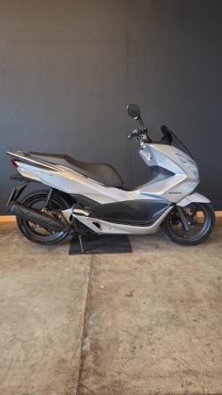 HONDA PCX 150 DLX