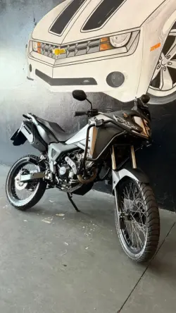 HONDA XRE 300 Sahara 