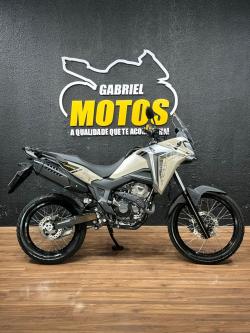 HONDA XRE 300 Sahara ADVENTURE