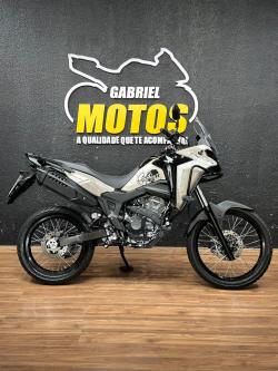 HONDA XRE 300 Sahara ADVENTURE