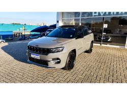 JEEP Commander 2.0 16V 4P HURRICANE 4 TURBO BLACKHAWK AUTOM�TICO AT9