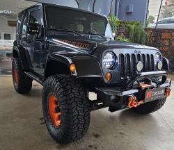 JEEP Wrangler 3.8 V6 12V SPORT TETO R�GIDO AUTOM�TICO