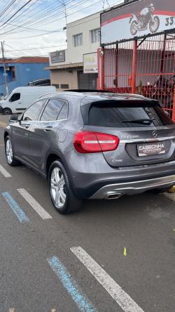 MERCEDES-BENZ GLA 200 1.6 16V 4P CGI VISION TURBO AUTOM�TICO