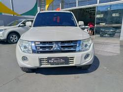 MITSUBISHI Pajero Full 3.8 V6 24V HPE 4X4 AUTOMÁTICO