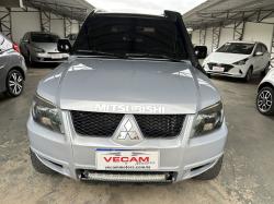 MITSUBISHI Pajero TR4 2.0 16V 4P 4X4 GLS FLEX MITSUBISHI Pajero TR4 2.0 16V 4P 4X4 GLS FLEX