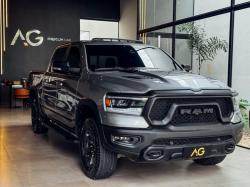 RAM 1500 5.7 V8 REBEL CABINE DUPLA 4X4 AUTOMTICO