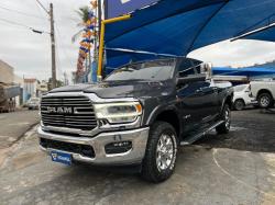 RAM 3500 6.7 I6 LARAMIE CABINE DUPLA TURBO DIESEL AUTOMÁTICO