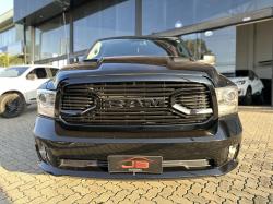 RAM Classic 5.7 V8 32V 4P HEMI LARAMIE NIGHT EDITION AUTOM�TICO