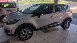 RENAULT Captur 1.6 16V 4P FLEX SCE LIFE X-TRONIC CVT RENAULT Captur 1.6 16V 4P FLEX SCE LIFE X-TRONIC CVT