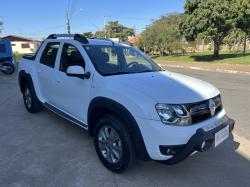 RENAULT Oroch 2.0 16V 4P FLEX DYNAMIQUE AUTOM�TICO