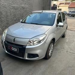 RENAULT Sandero 1.6 16V 4P FLEX SCE EXPRESSION RENAULT Sandero 1.6 16V 4P FLEX SCE EXPRESSION