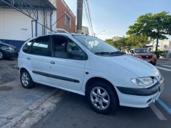 RENAULT Scenic 2.0 16V 4P RXE