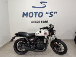 ROYAL ENFIELD Hunter 350 