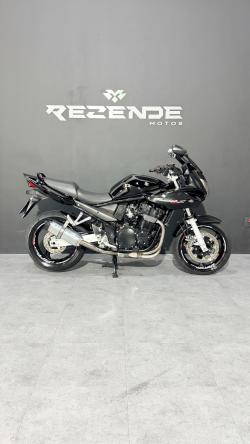 SUZUKI Bandit 1200 S