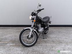 SUZUKI Intruder 125 