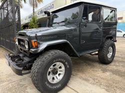 TOYOTA Bandeirante 3.7 4X4 DIESEL TETO RGIDO