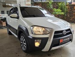 TOYOTA Etios Cross 1.5 16V 4P