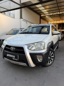 TOYOTA Etios Cross 1.5 16V 4P