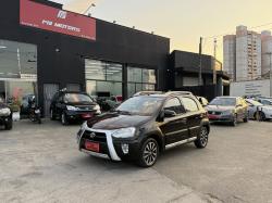 TOYOTA Etios Cross 1.5 16V 4P