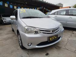 TOYOTA Etios Hatch 1.3 16V 4P FLEX XS TOYOTA Etios Hatch 1.3 16V 4P FLEX XS
