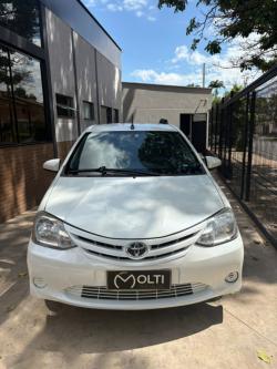 TOYOTA Etios Hatch 1.3 16V 4P FLEX X