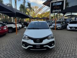 TOYOTA Etios Hatch 1.5 16V 4P FLEX PLATINUM AUTOM�TICO