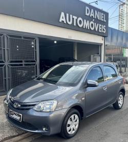TOYOTA Etios Hatch 1.3 16V 4P FLEX X