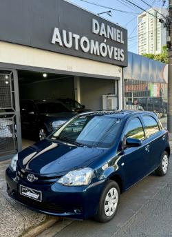 TOYOTA Etios Hatch 1.3 16V 4P FLEX X