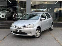 TOYOTA Etios Hatch 1.3 16V 4P FLEX X AUTOMÁTICO